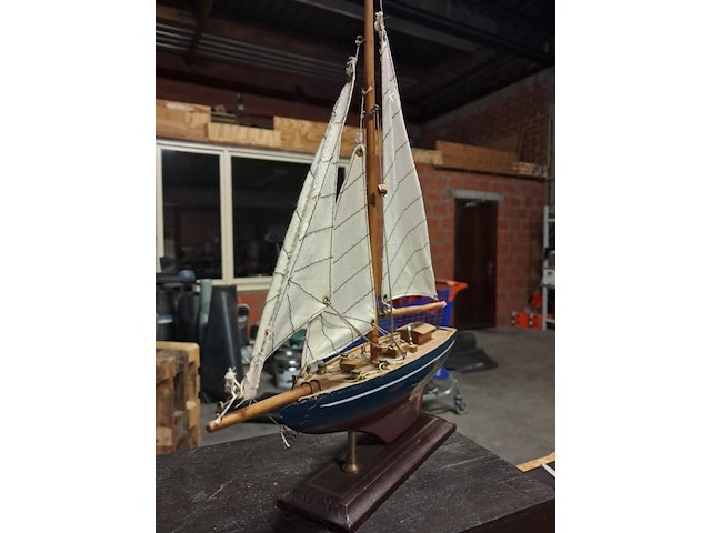 Zeilboot - afbeelding 2 van  3