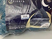 Zelesta royalbed twee kleuren 200 x 200 300 gr - afbeelding 1 van  3