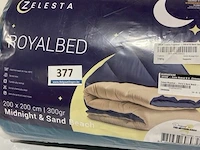 Zelesta royalbed twee kleuren 200 x 200 300 gr - afbeelding 1 van  3