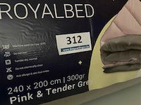 Zelesta royalbed twee kleuren 240 x 200 300 gr - afbeelding 3 van  3