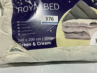 Zelesta royalbed twee kleuren 240 x 200 300 gr - afbeelding 1 van  3