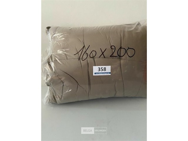 Zelesta royalbed twee kleuren taupe - line 160 x 200 300 gr - afbeelding 2 van  3