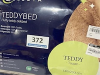 Zelesta teddybed fluffy taupe 140 x 200 300 gr - afbeelding 3 van  3