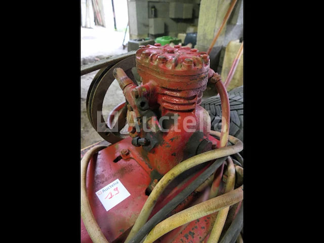 Zelfgemaakte compressor - afbeelding 7 van  7