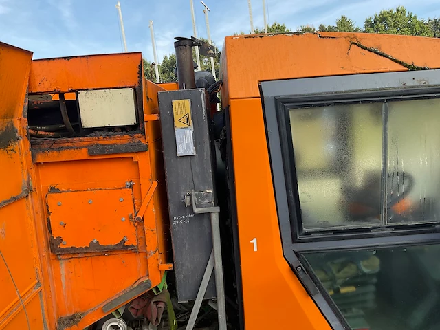 Zelfrijdende veegmachine - afbeelding 6 van  15