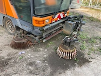 Zelfrijdende veegmachine - afbeelding 13 van  15