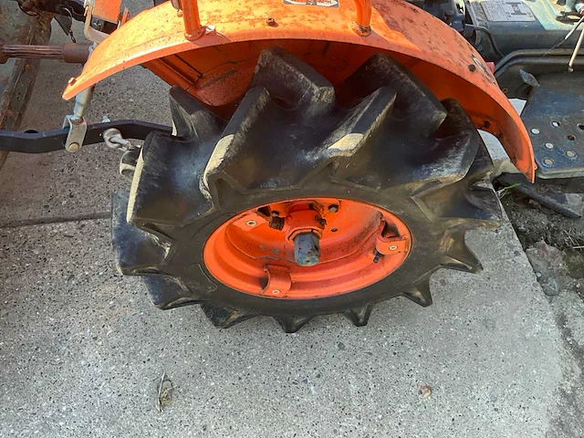 Zen-noh zb6001 minitractor - afbeelding 9 van  17