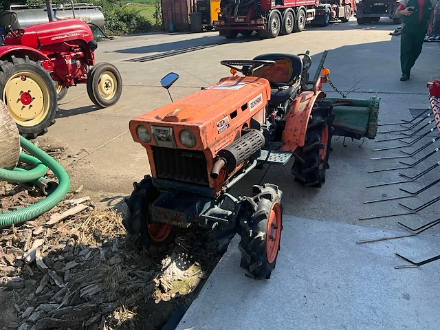 Zen-noh zb6001 minitractor - afbeelding 10 van  17