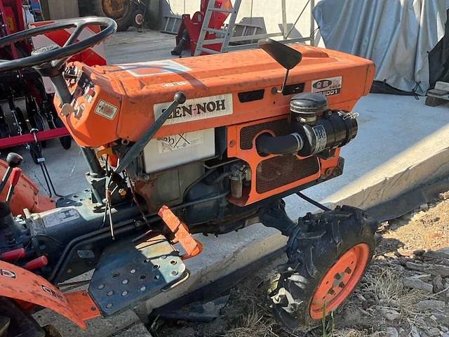 Zen-noh zb6001 minitractor - afbeelding 17 van  17