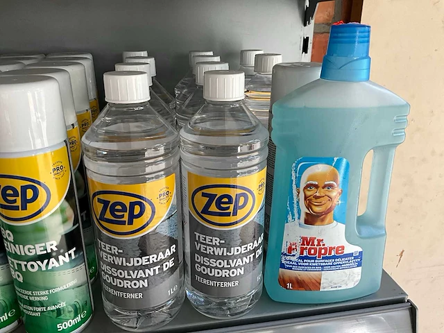 Zep en super mix kavel diverse schoonmaakmiddelen - afbeelding 4 van  4