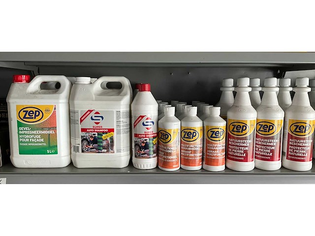 Zep mix kavel diverse schoonmaakmiddelen - afbeelding 1 van  4