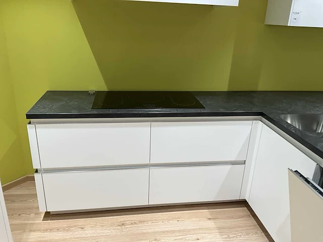 Zera xm g78 toonzaalkeuken - afbeelding 16 van  18