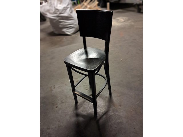 Zes barstoelen - afbeelding 1 van  5