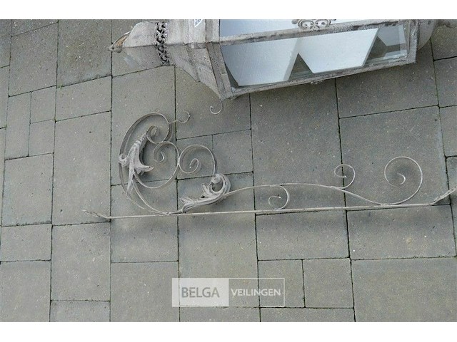 Zeshoekige hanglantaarn in een antieke, verweerde afwerking - afbeelding 2 van  4