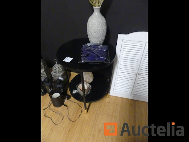 Zetel en decoraties verschillend - afbeelding 1 van  10