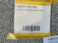 Zetel en tapijt - afbeelding 2 van  10