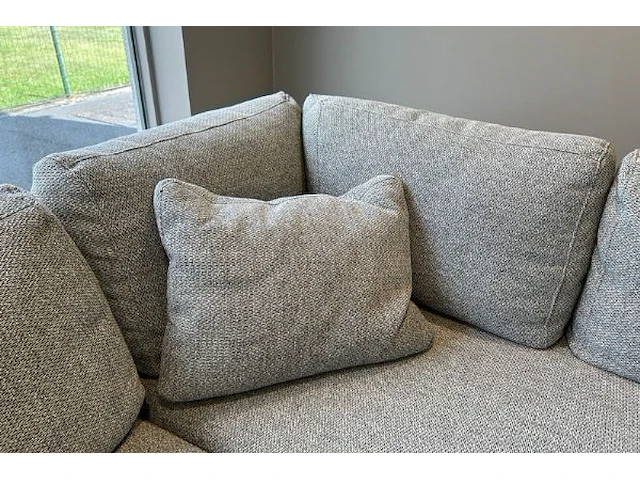 Zetel en tapijt - afbeelding 6 van  10