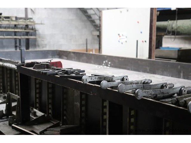 Zgn kiptafel vv toebehoren wo magnetische klemmen - afbeelding 4 van  8