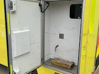 Ziekenwagen mercedes sprinter - afbeelding 7 van  41