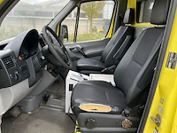 Ziekenwagen mercedes sprinter - afbeelding 23 van  41