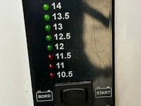 Ziekenwagen mercedes sprinter - afbeelding 41 van  41