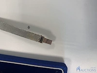 Zilverkleurige horloge met accessoire - afbeelding 5 van  11