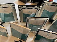 Zilverstad diverse soorten verzilverde fotolijsten (25x) - afbeelding 10 van  15