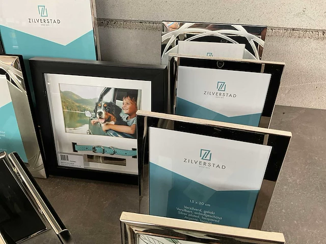 Zilverstad diverse verzilverde fotolijsten (18x) - afbeelding 6 van  9