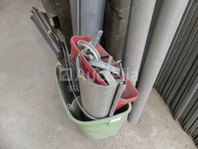 Zinken dakgoten en toebehoren - afbeelding 2 van  6