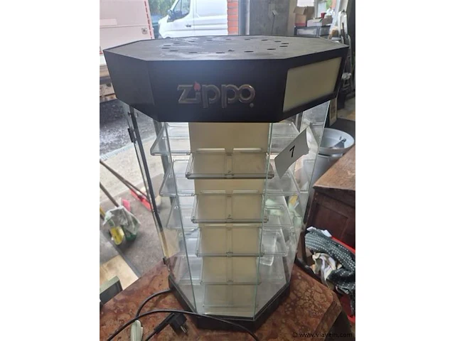 Zippo draaitoren met verlichting, werkend - afbeelding 2 van  4