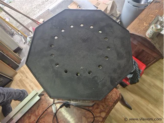 Zippo draaitoren met verlichting, werkend - afbeelding 3 van  4