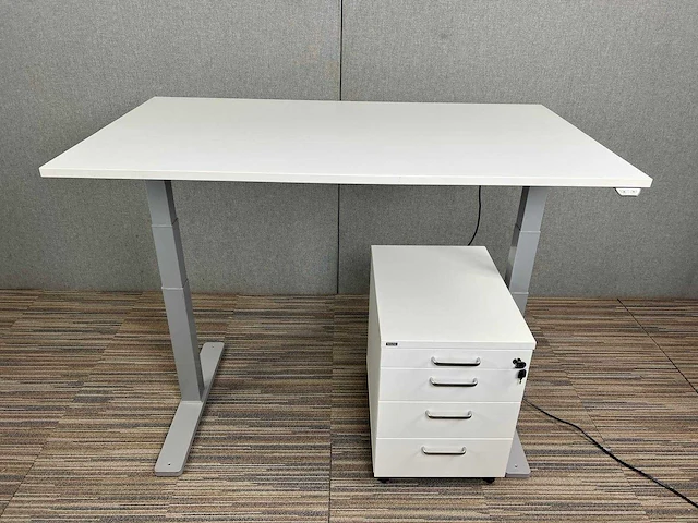 Zit /sta elektrisch bureau kinnarps - afbeelding 7 van  13