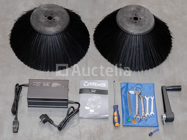 Zit veegmachine kremer kryzs4 - afbeelding 9 van  18