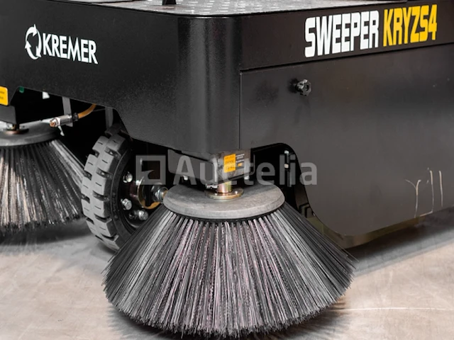 Zit veegmachine kremer kryzs4 - afbeelding 1 van  18