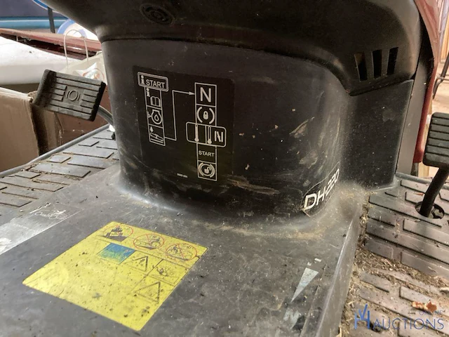 Zitmaaier fabr. toro - afbeelding 4 van  9