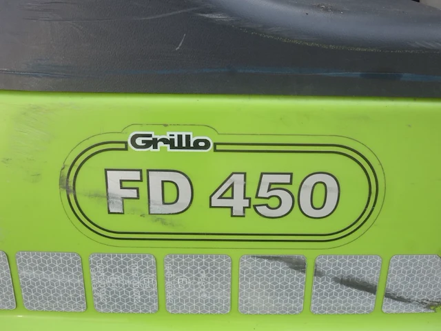 Zitmaaier grillo - afbeelding 7 van  11