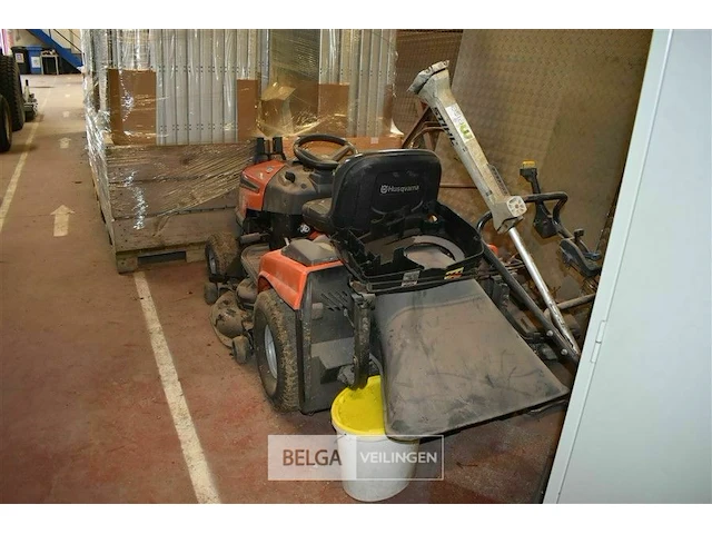 Zitmaaier husqvarna type cth191 voor onderdelen - afbeelding 6 van  14