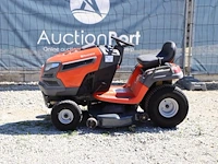 Zitmaaier husqvarna yth 224tfi / yth 204th benzine - afbeelding 1 van  1