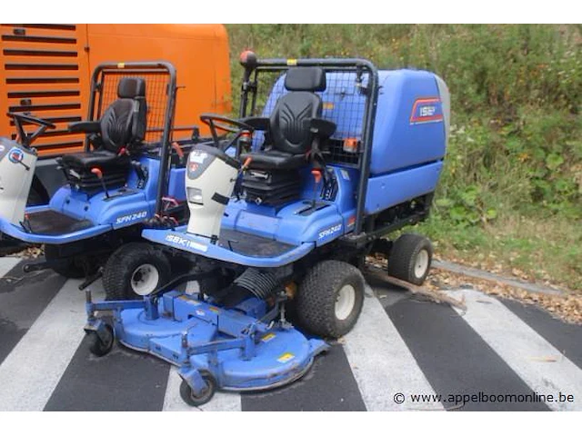 Zitmaaier iseki sfh240of, werkuren 1016, serienummer 289433 - afbeelding 1 van  11