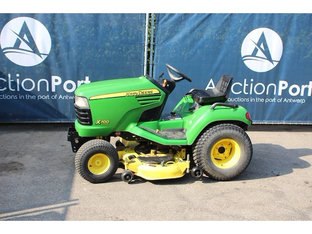 Zitmaaier john deere m700 benzine - afbeelding 1 van  1