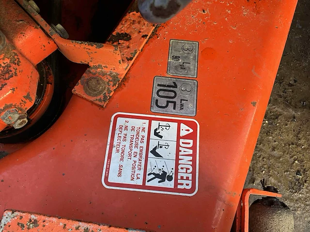 Zitmaaier kubota g1900 - afbeelding 15 van  17
