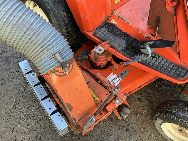 Zitmaaier kubota g1900 - afbeelding 9 van  17
