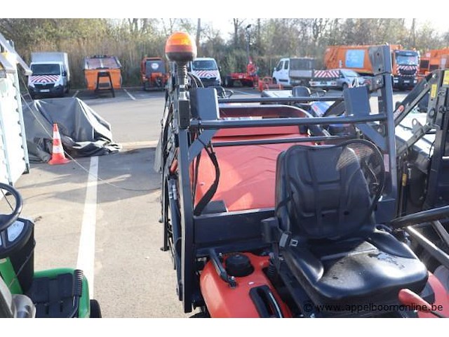 Zitmaaier kubota g23-ii, 893 werkuren - afbeelding 3 van  6