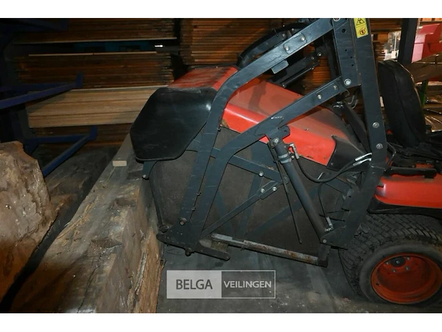 Zitmaaier kubota g23 - afbeelding 6 van  10