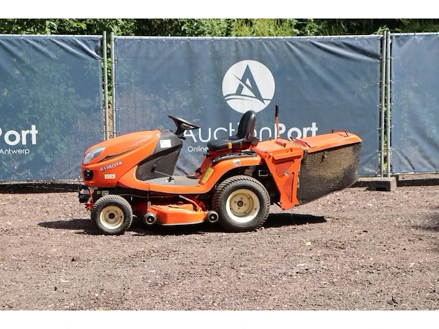 Zitmaaier kubota gr2120-48gc-eu3 diesel - afbeelding 1 van  1