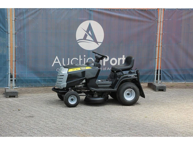 Zitmaaier stiga sc 84 benzine - afbeelding 1 van  1