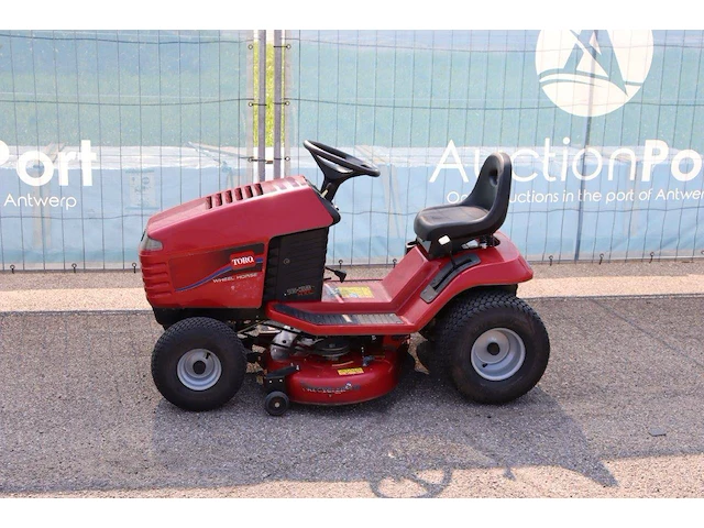 Zitmaaier toro wheel horse 16-38 hxl benzine - afbeelding 1 van  1