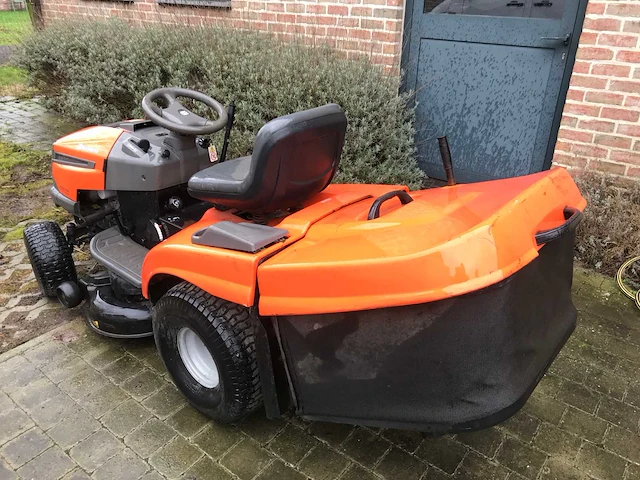 Zitmaaier - afbeelding 5 van  10