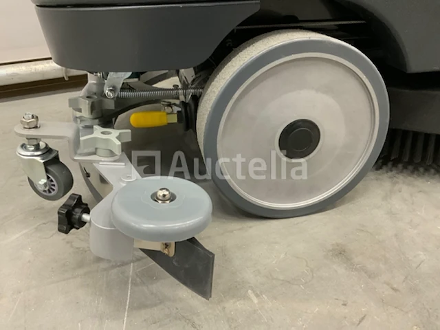 Zitschrobzuigmachine kremer kr-fr70 - afbeelding 16 van  17