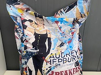 Zitzak - kreisy - xl - 130 x 100 cm. - wasbaar - gevulde binnenzak - ook voor outdoor - audrey - afbeelding 1 van  3